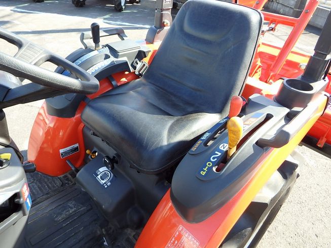 トラクター JB14BARF2B 写真３